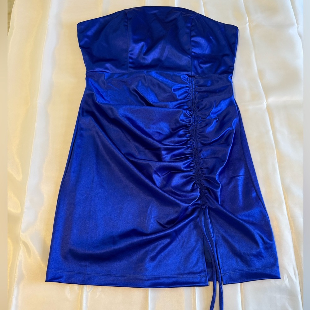 Honey and Rosie Royal Blue Ruched Satin Mini Dress. XL